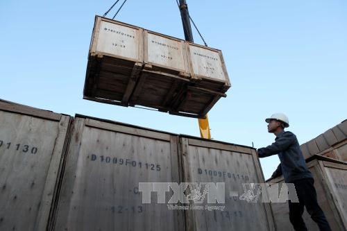 Nhập siêu đã quay trở lại trong tháng 1/2017